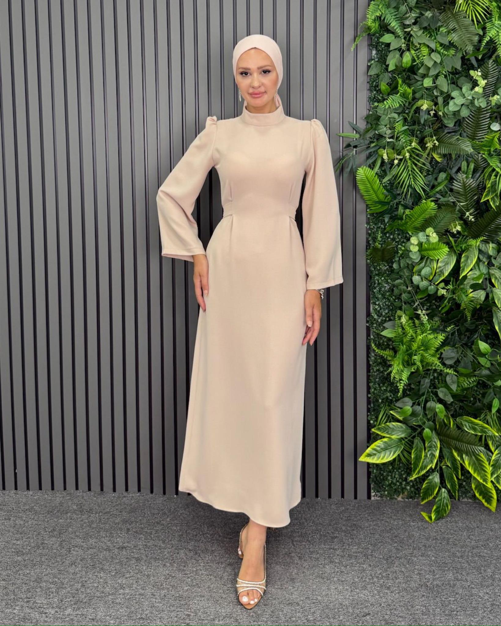 Taş Kendinden Kemerli Elbise