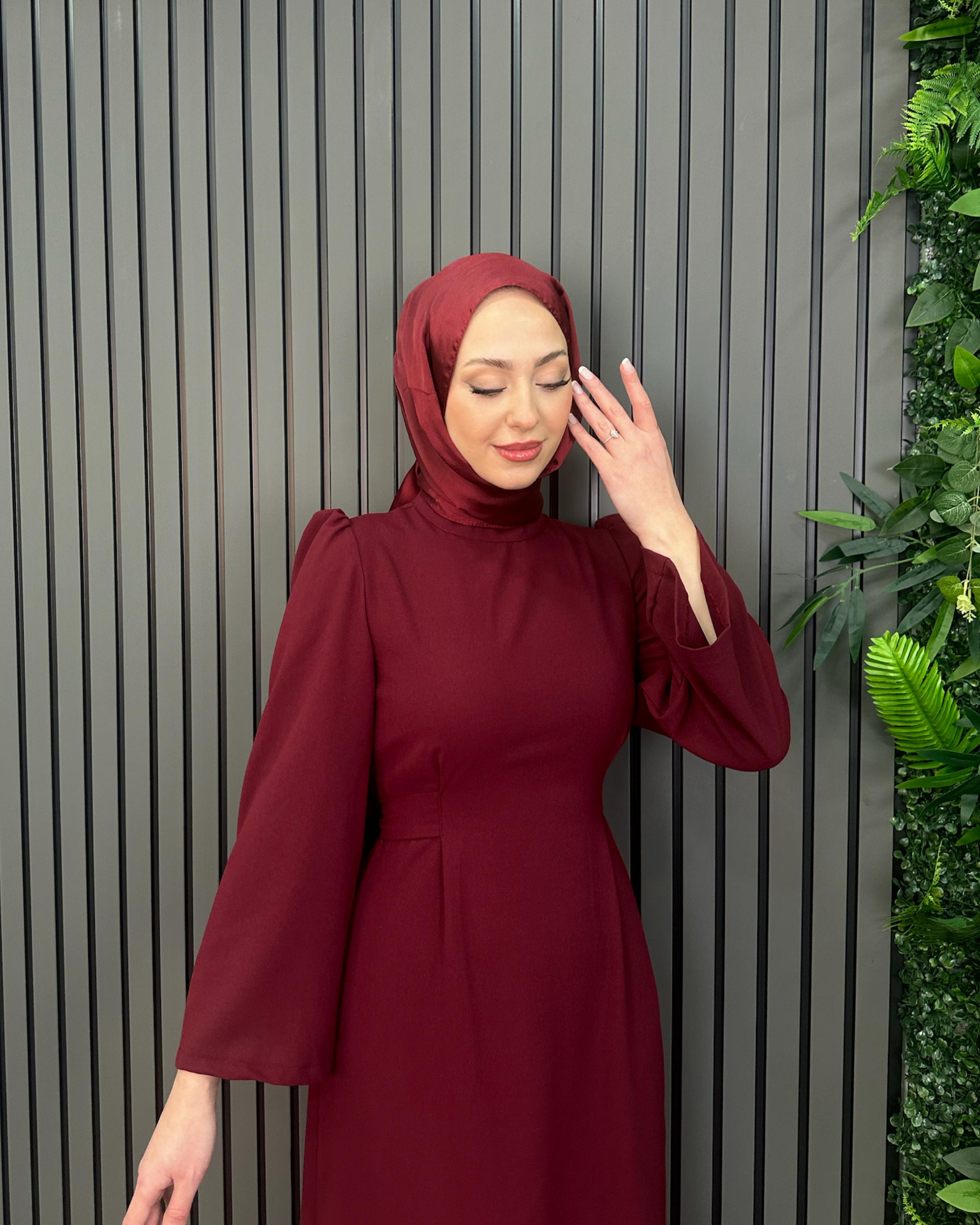 Kırmızı Kendinden Kemerli Elbise Kırmızı