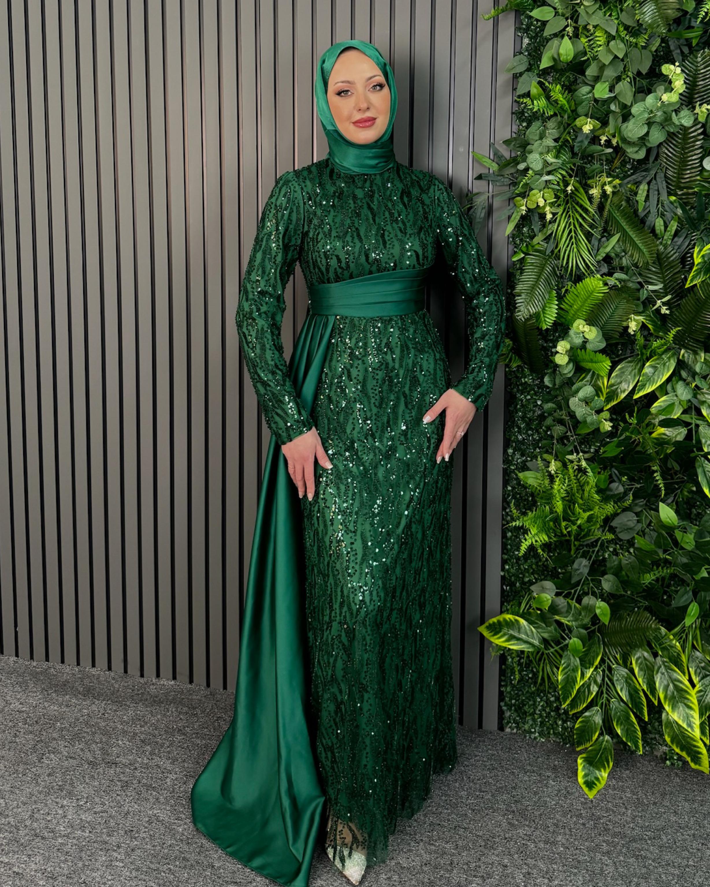 Zümrüt Yeşil Sara Abiye Zümrüt Yeşil