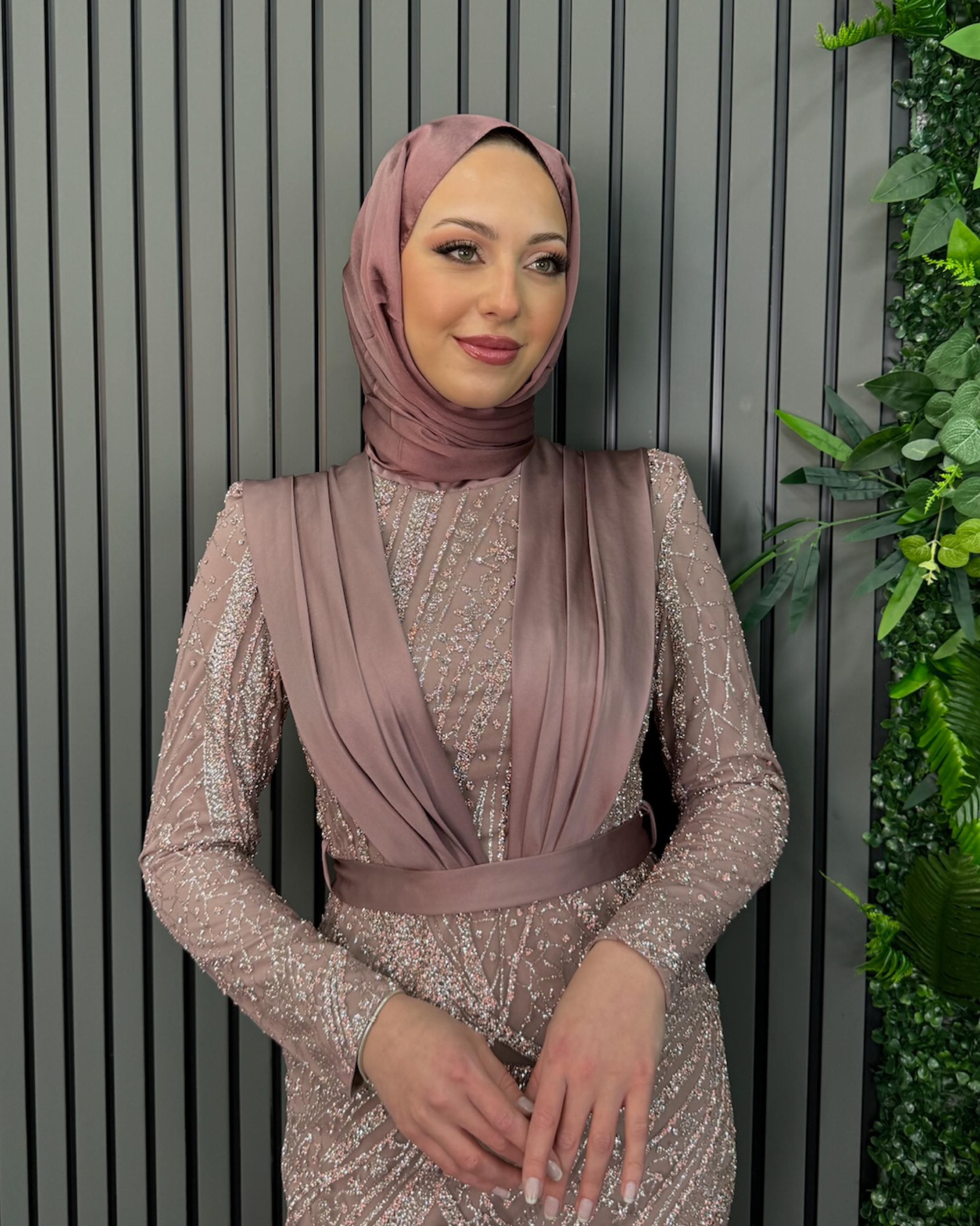 Gül Kurusu Tülin Abiye Gül Kurusu